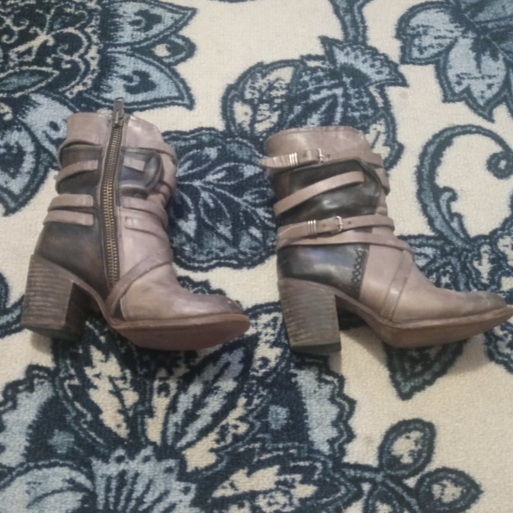 Baker Freebird Boots